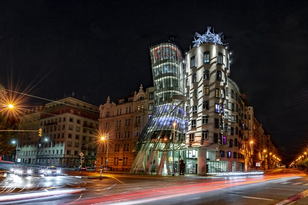 Dancing House