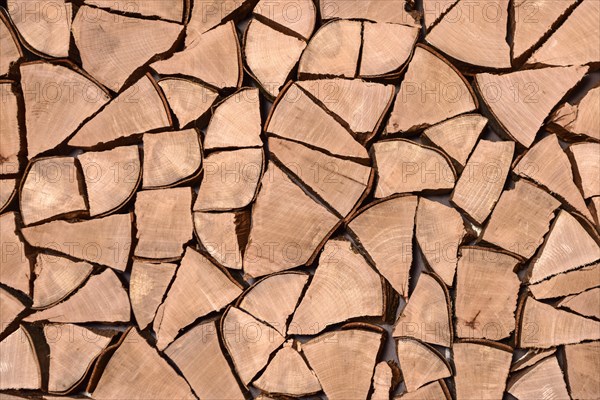 Split firewood as wall cladding