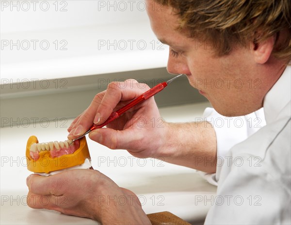 Dental technician