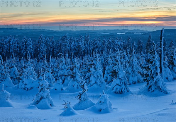 Sunset on the Wurmberg in winter