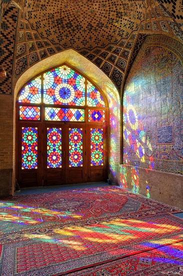 Nasir-ol-Molk Mosque