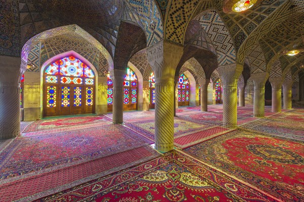 Nasir-ol-Molk Mosque