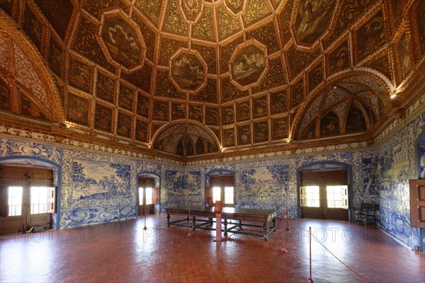 Hall of Stags with azulejos