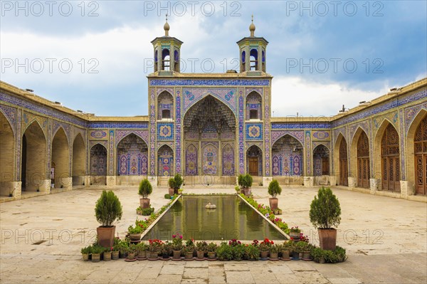 Nasir-ol-Molk Mosque courtyard