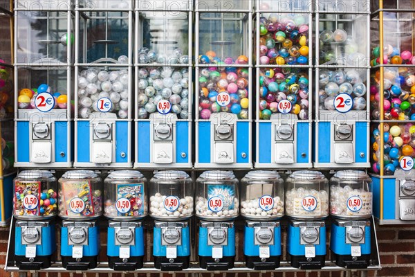 Many chewing gum machines
