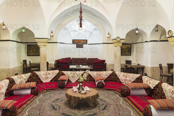 Meydan-e Gandj-e Ali Khan Square