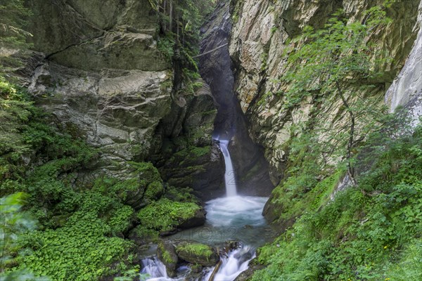 Waterfall Caldaia d'Otro