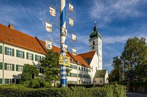 Maypole with guild sign and Bavarian coat of arms