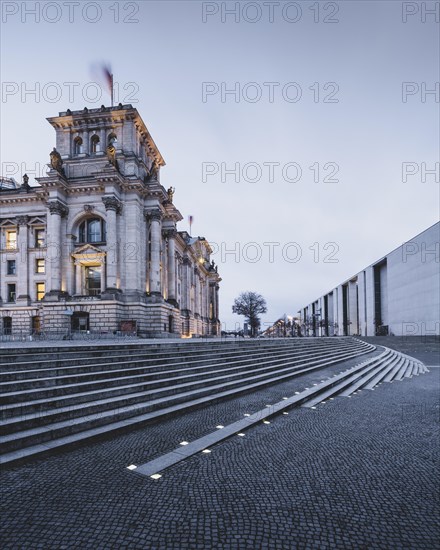 Reichstag and government district