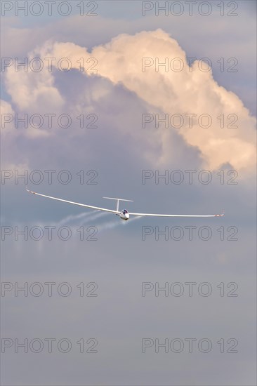 Glider about to land