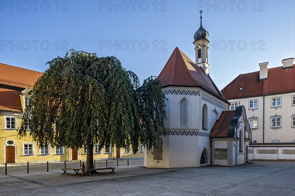 Crypt chapel