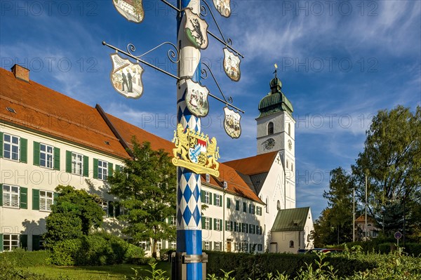 Maypole with guild sign and Bavarian coat of arms
