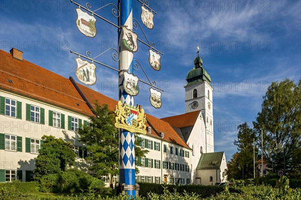 Maypole with guild sign and Bavarian coat of arms