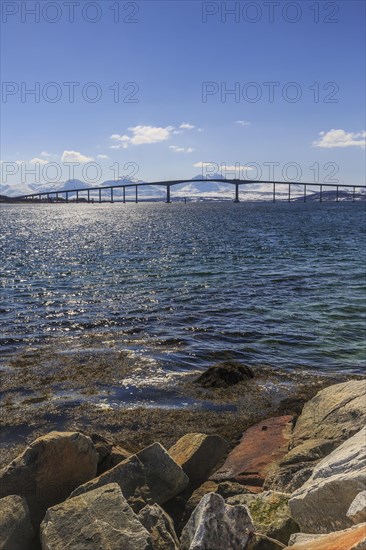 Sandnessund bridge over the Sandnessund in backlight