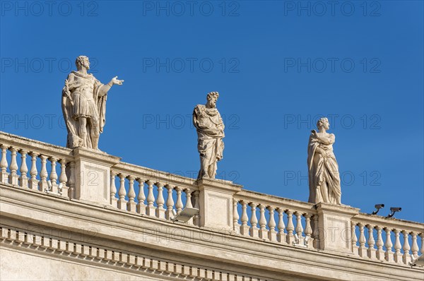 Statues of Saints Marinus