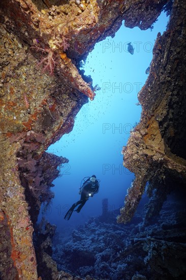 Diver at the wreck of the Dunraven