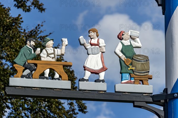 Guild sign on the maypole