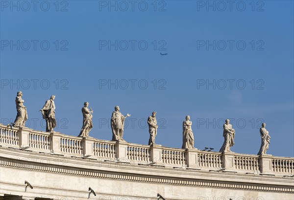 Statues of saints on Bernini colonnades