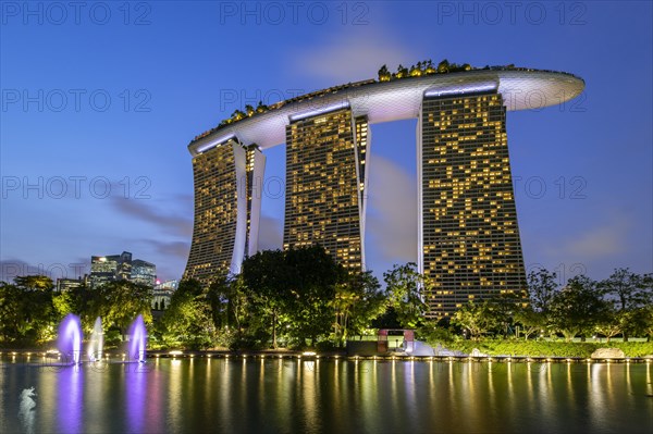 Marina Bay Sands Hotel at dusk