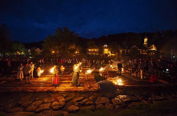 Johanni raft procession