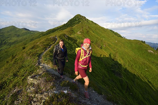 Hikers climbing the Feldalphorn