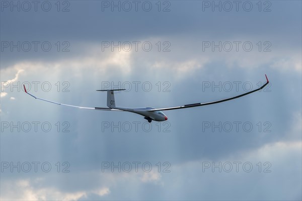 Glider about to land