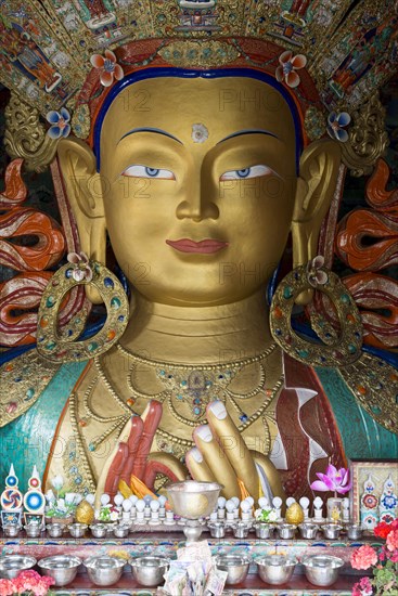 Buddha statue