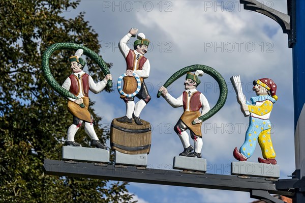 Guild sign on the maypole