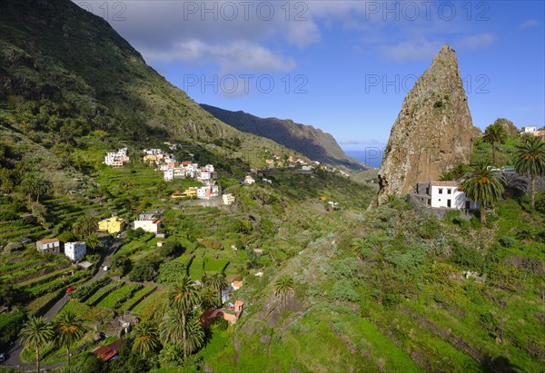 Barranco del Cedro with Roque Pedro