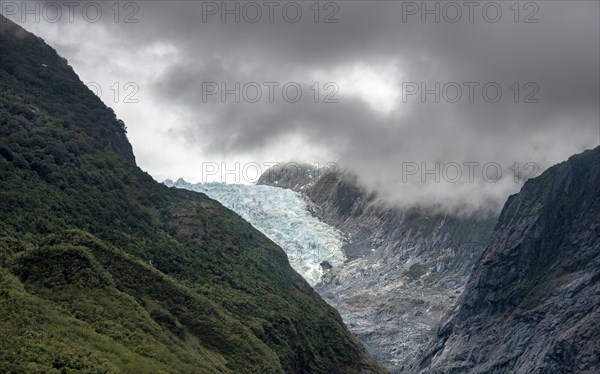 Glacier tongue