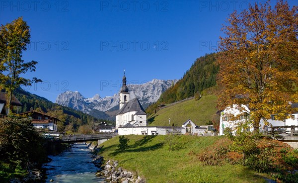 Parish church Sankt Sebastian with Reiteralpe