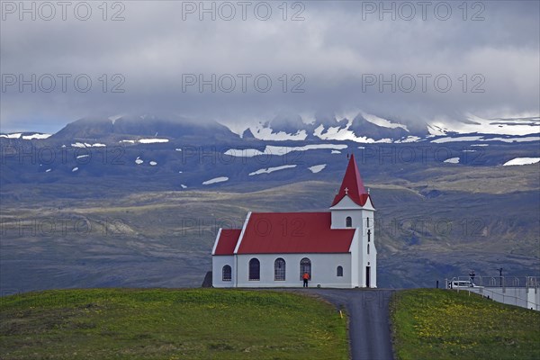 Church of Ingjaldsholl behind the Snaefellsnessjoekull