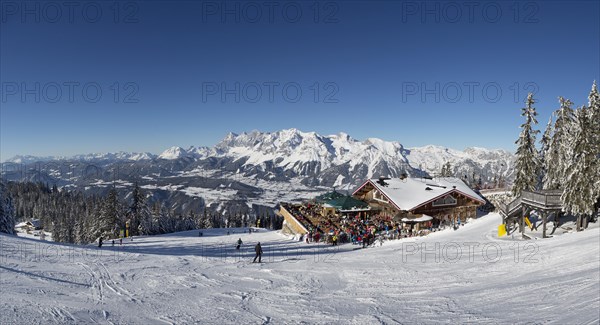 Ski area Planai with view to the Schafalm and the Dachstein massif