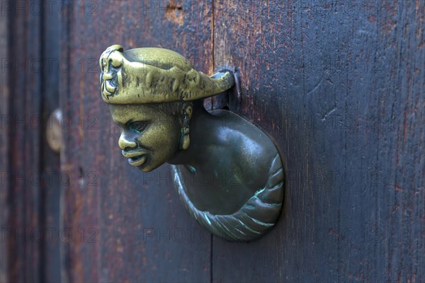 Head of an Oriental as doorknob