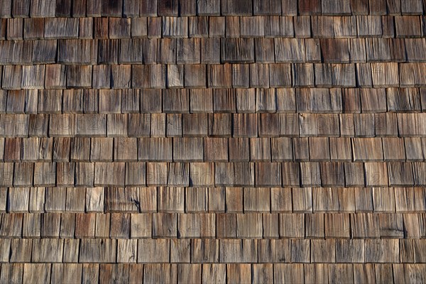 Wood shingles