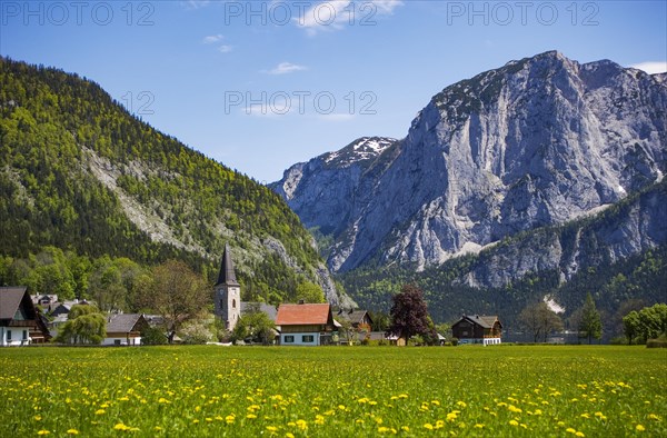 Altausseersee Altaussee with trisselwand