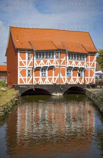 Half-timbered house vault over the Grube watercourse
