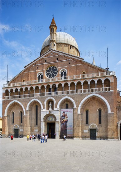 Cathedral Square with Basilica of St. Anthony