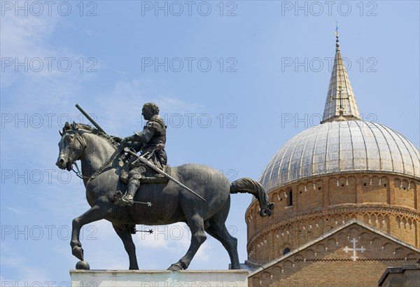 Equestrian statue of Gattamelata