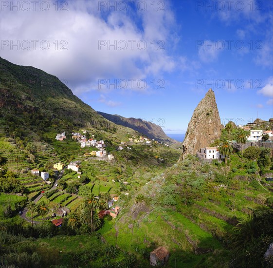 Barranco del Cedro with Roque Pedro