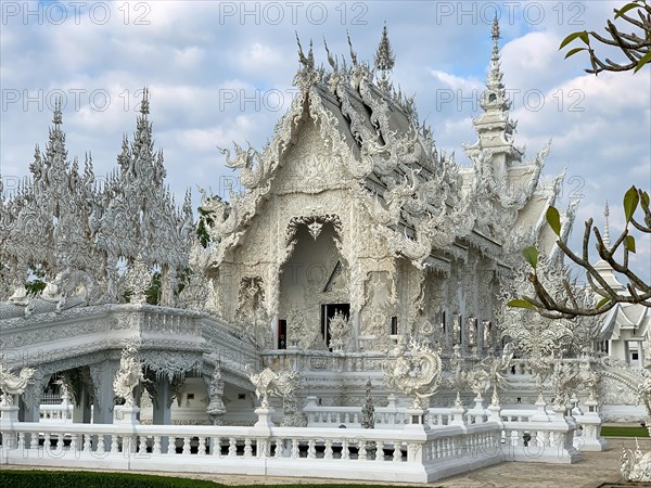 Wat Rong Khun