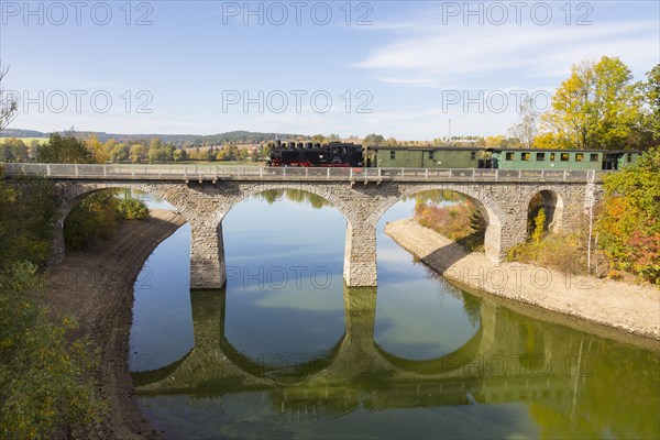 Weisseritztalbahn over the bridge Bormannsgrund