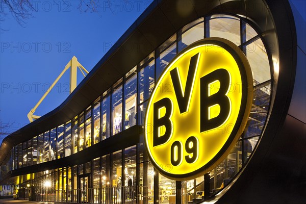 Fanshop of Borussia Dortmund with Signal Iduna Park in the background