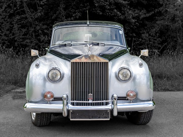 Rolls Royce silver shadow