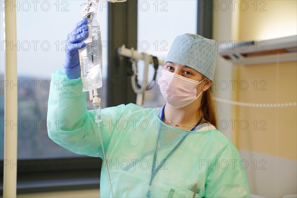 Nurse at the infectious disease ward in the hospital that holds infusions