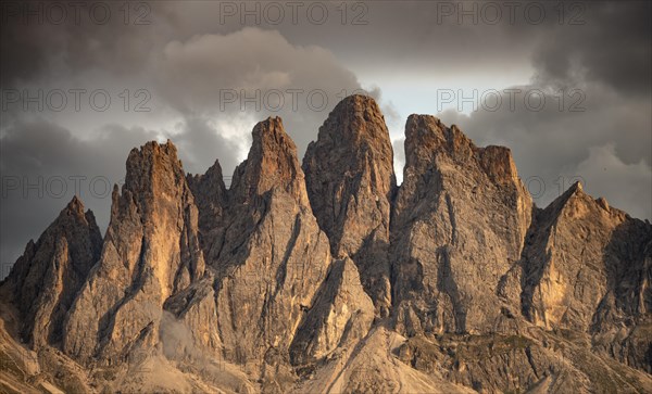 Mountain peaks of the Geisler group at sunset