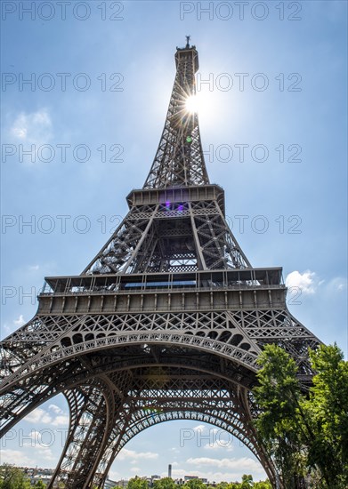 Eiffel tower with sun star