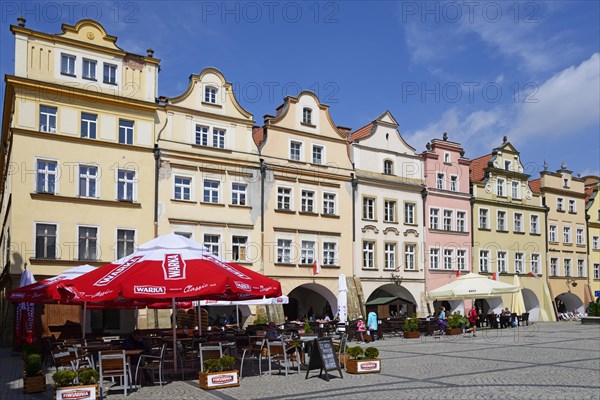 Bower houses on the town hall square