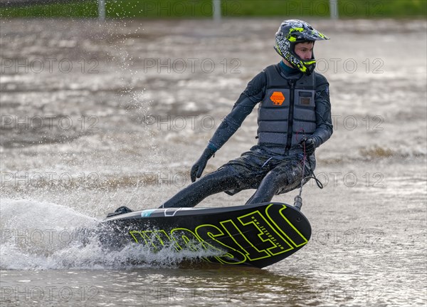 Jetsurfing on the Weser