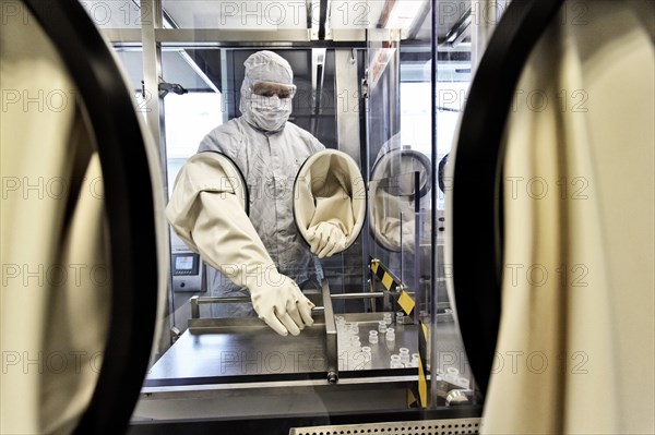 Laboratory assistant researching a vaccine against coronavirus